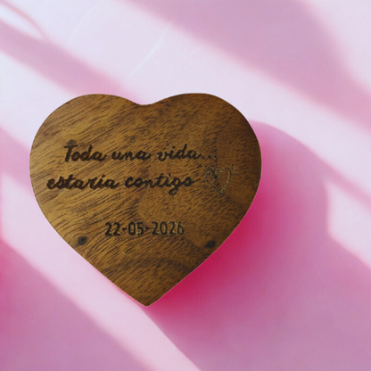 Estuche de Madera "Corazón Eterno"