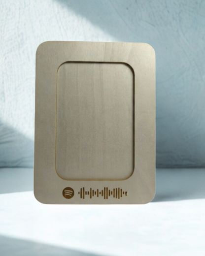 Marco de Madera: "Nuestra Banda Sonora"